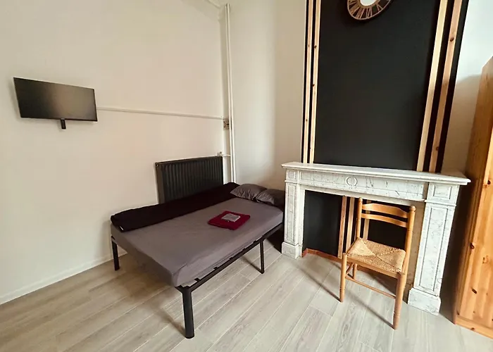 European District Hostel
